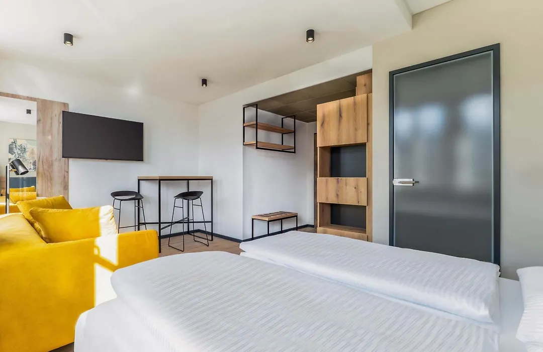 B&B HOTEL Albstadt-Hbf-1